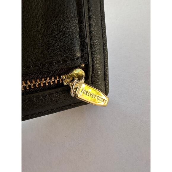 Bee Black Small Wallet by Weichen Forever Young - Picture 9 of 16